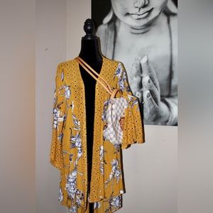 Siren Lily Shawl/Cardigan